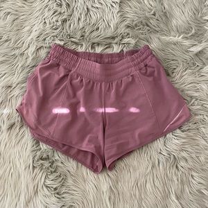 like new lululemon hotty hot shorts